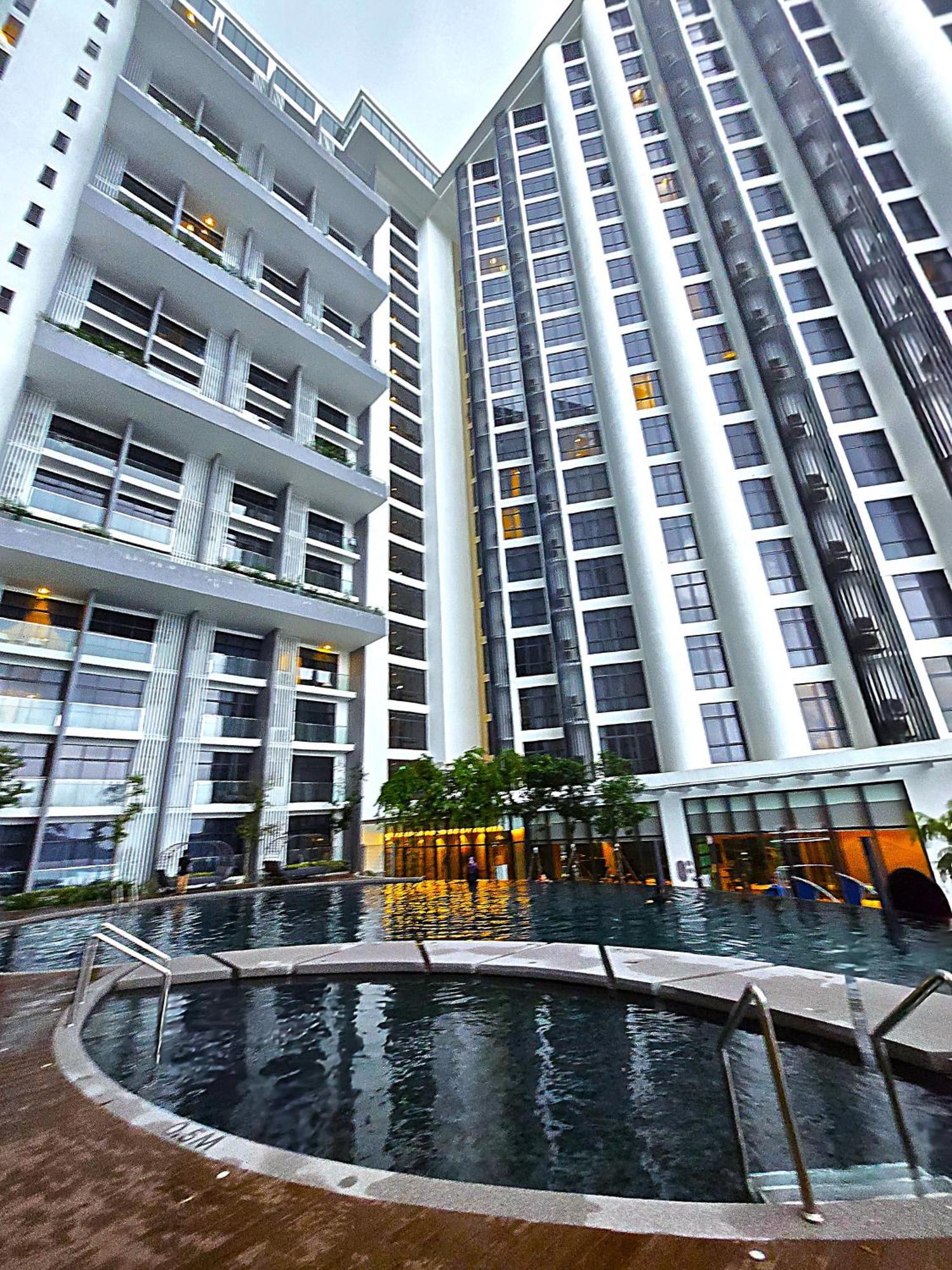 The Shore Sabah - Apartment